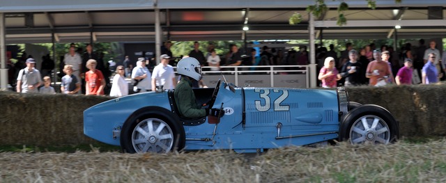 Bugatti Type 54 launches from the startline at Goodwood