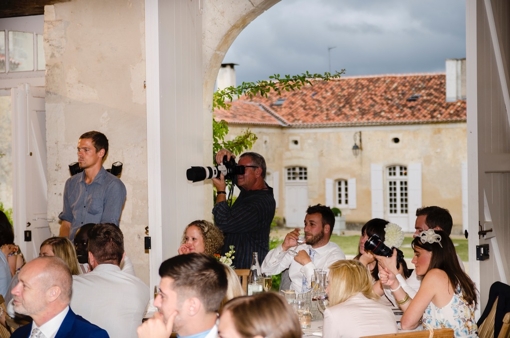 Gests & the Offical Tog